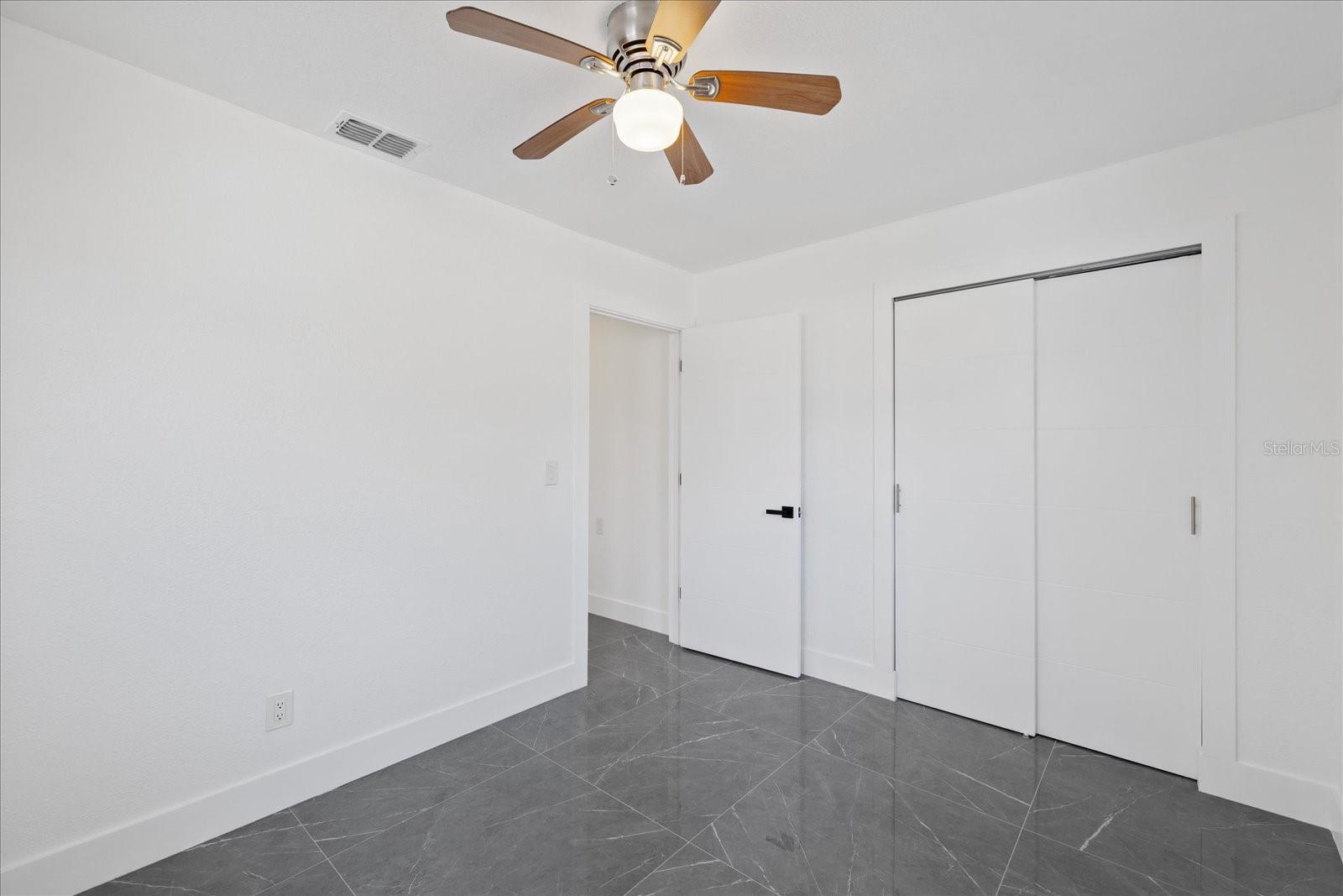 Image 21 of 24 For 5013 Mccoy Street