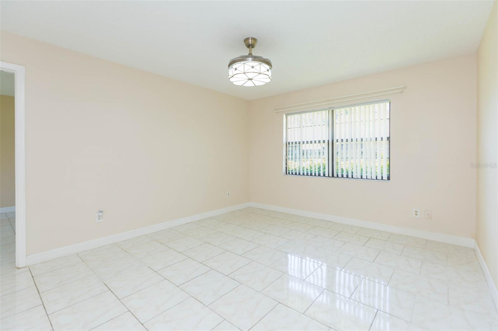 Image 11 of 51 For 2211 Bay Berry Lane