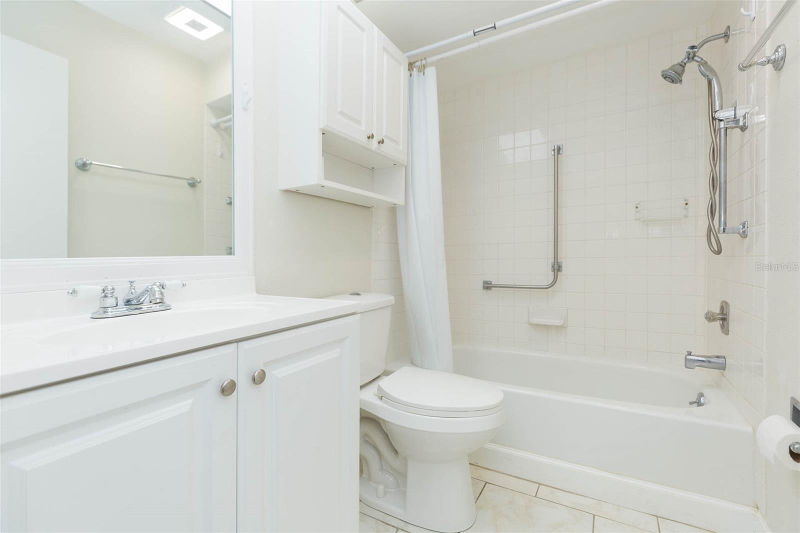 Image 21 of 51 For 2211 Bay Berry Lane