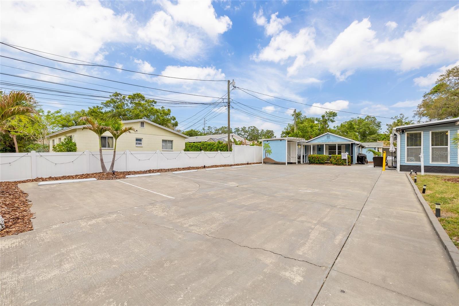 Image 14 of 64 For 1322 Idlewild Drive