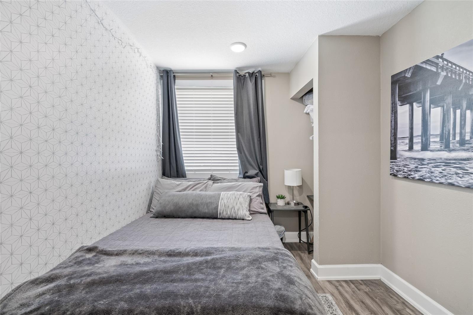 Image 15 of 64 For 1322 Idlewild Drive