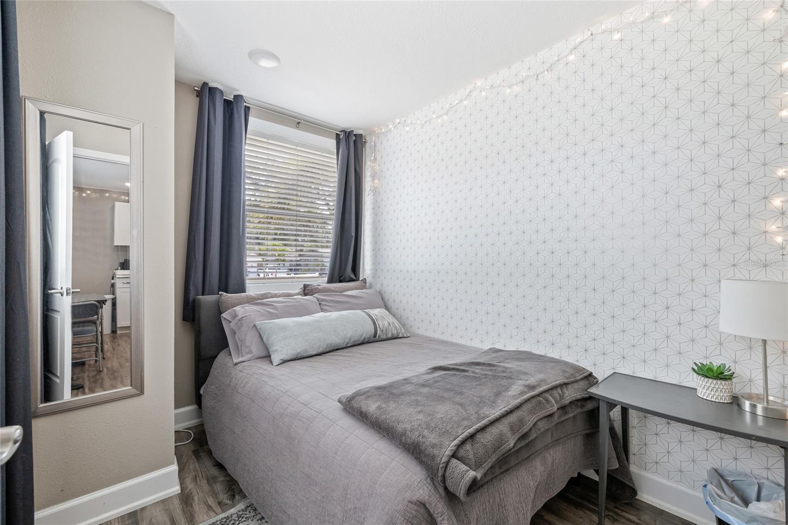 Image 18 of 64 For 1322 Idlewild Drive