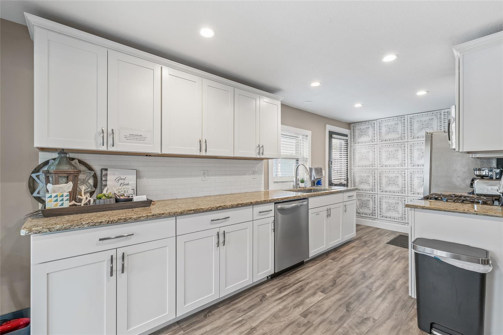 Image 36 of 64 For 1322 Idlewild Drive