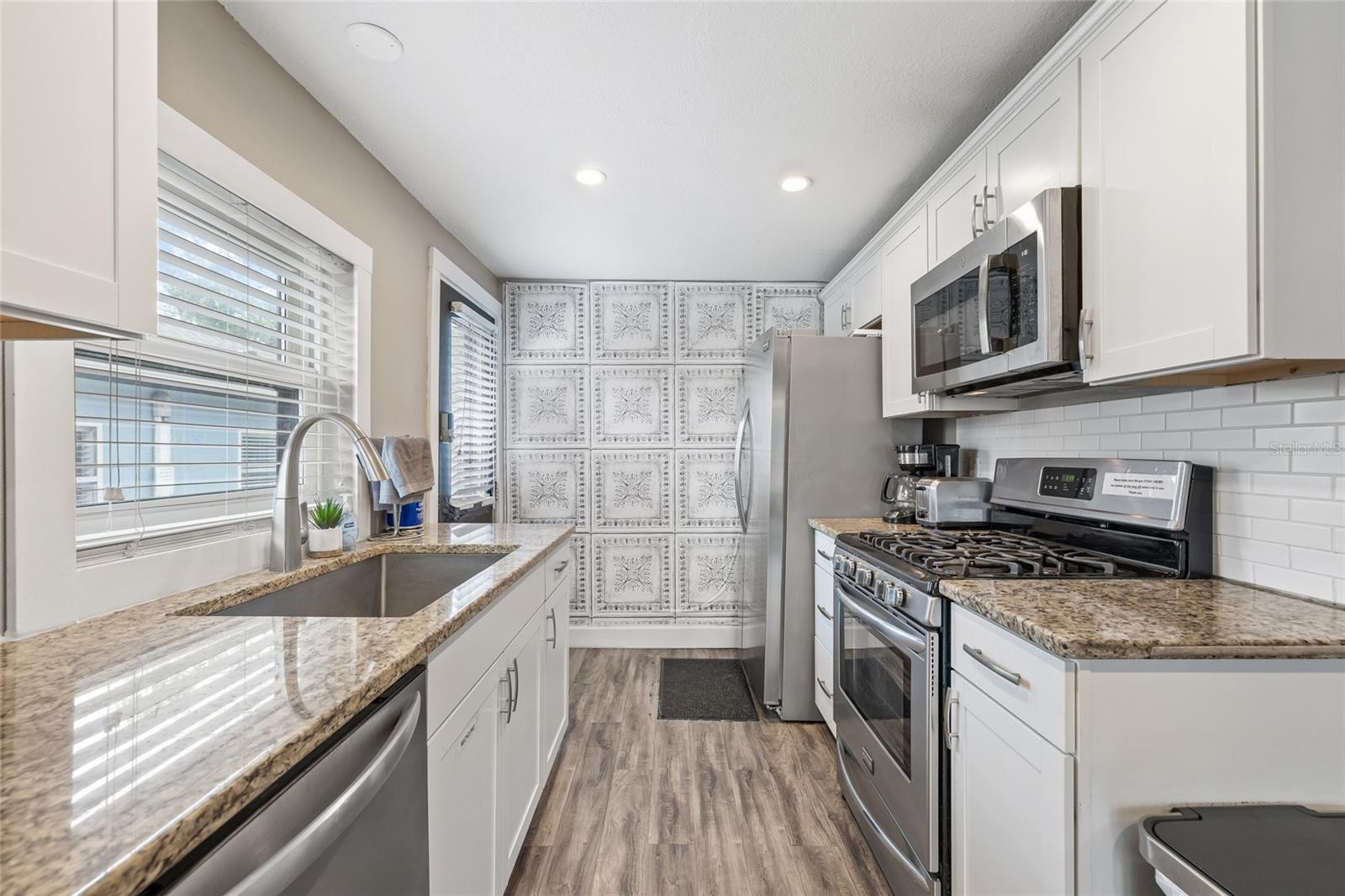 Image 38 of 64 For 1322 Idlewild Drive