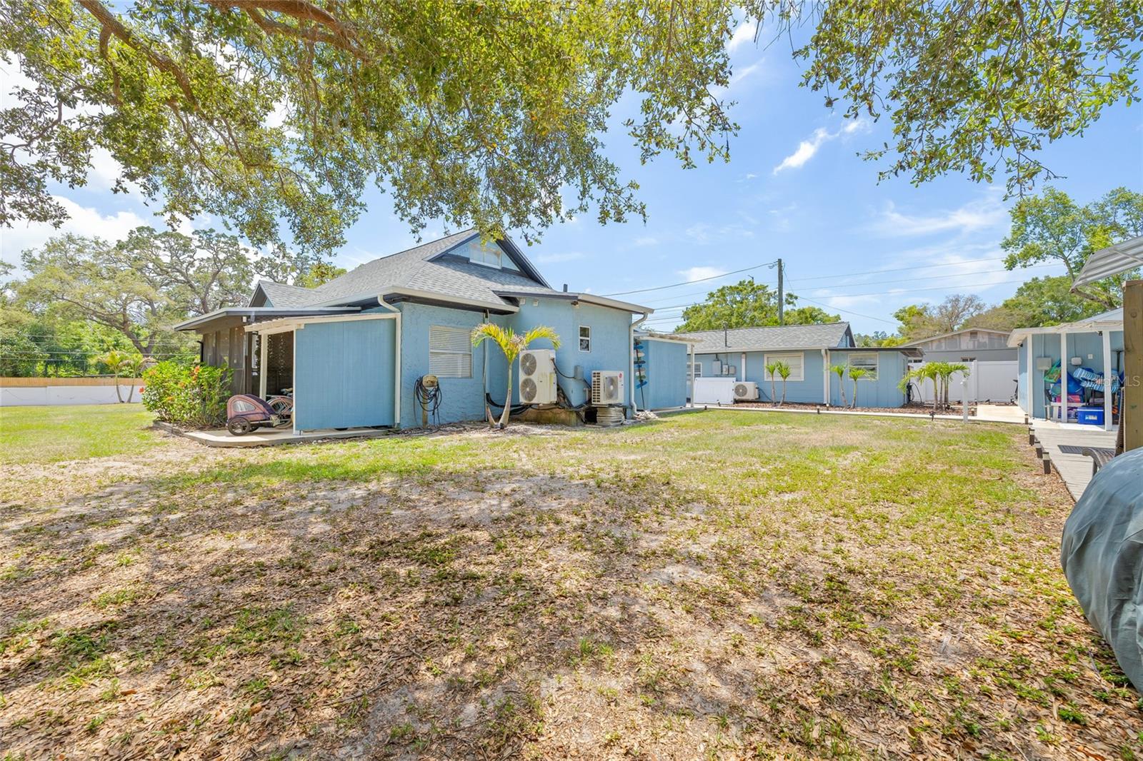 Image 8 of 64 For 1322 Idlewild Drive