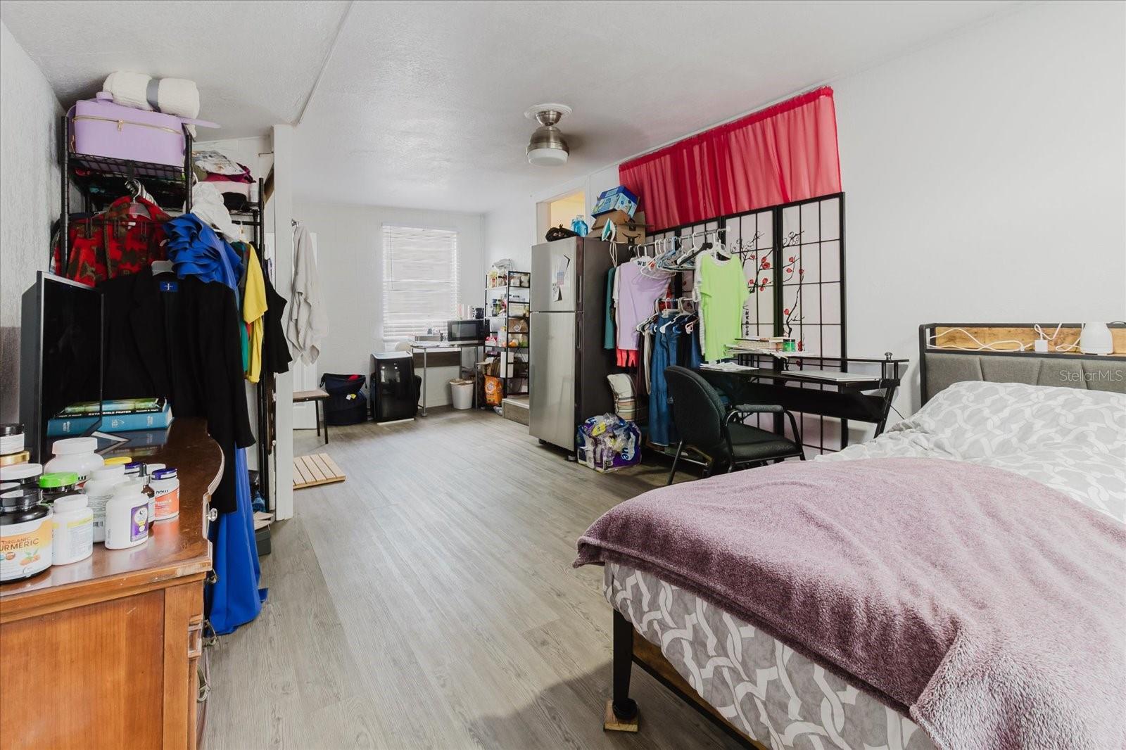 Image 29 of 90 For 1010 Oakhill St
