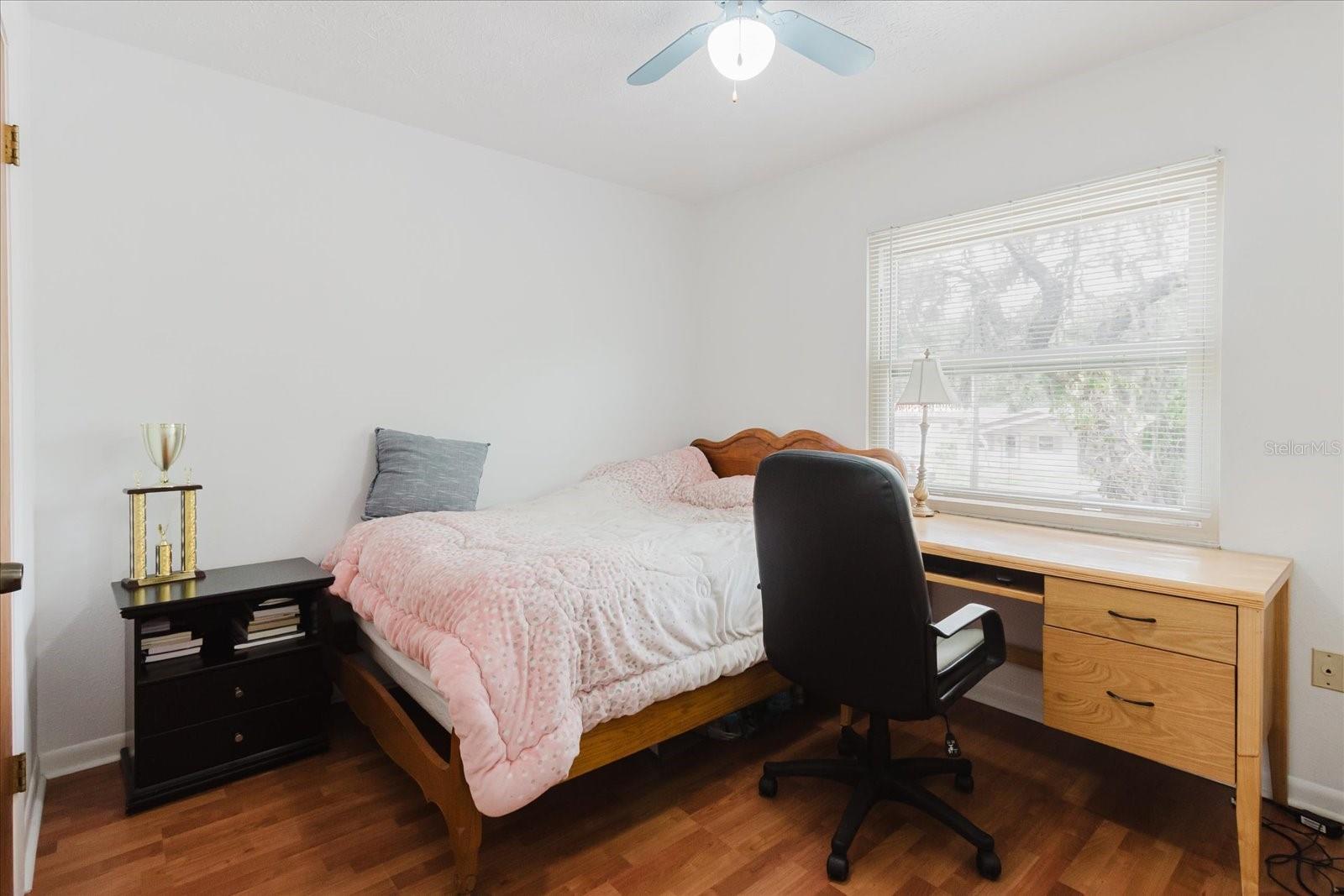 Image 47 of 90 For 1010 Oakhill St