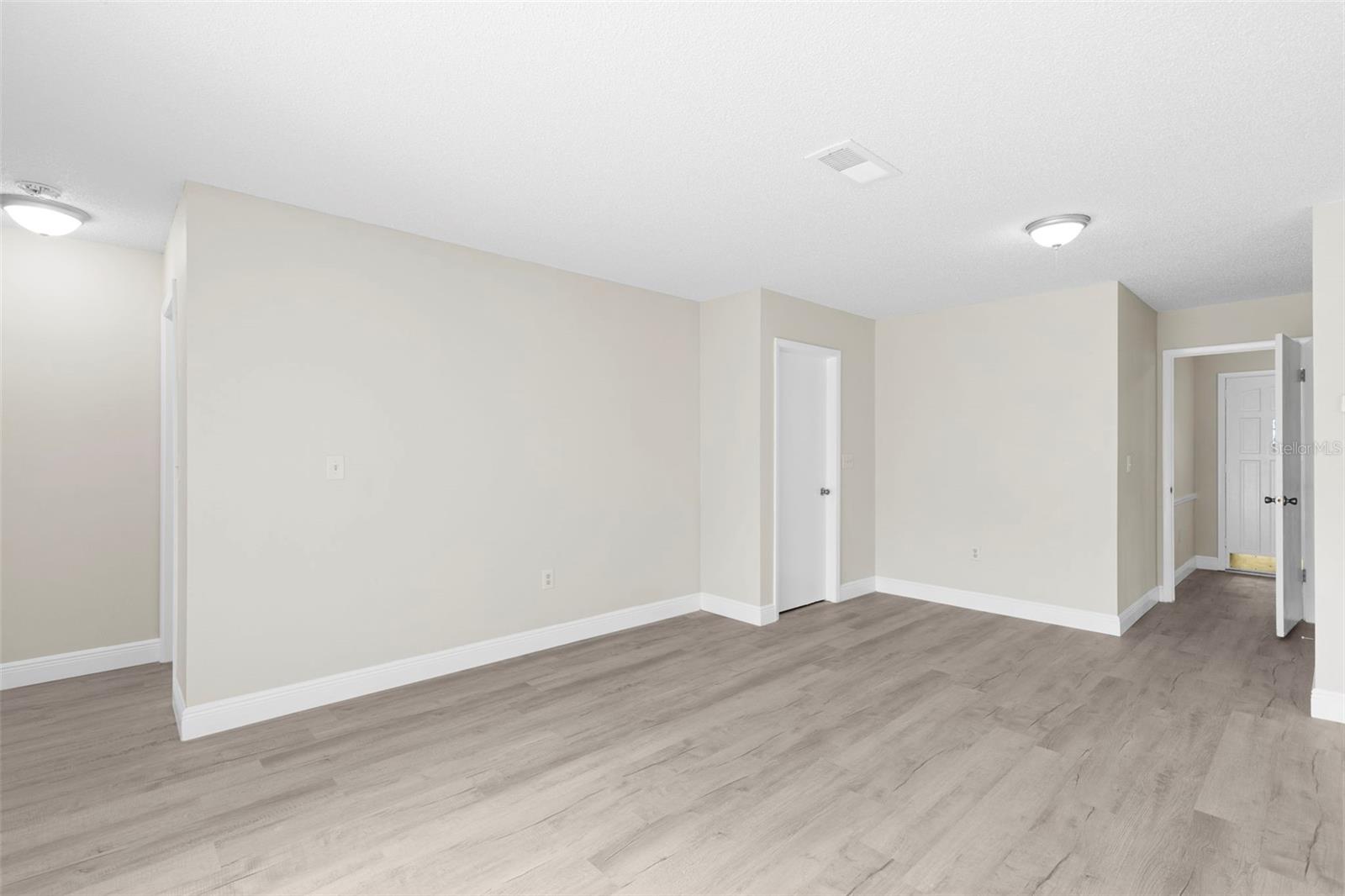 Image 20 of 40 For 13018 Sirius Lane