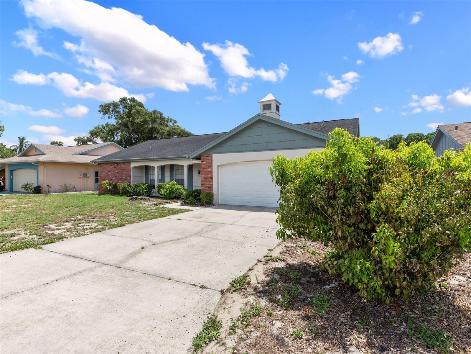Image 31 of 40 For 13018 Sirius Lane