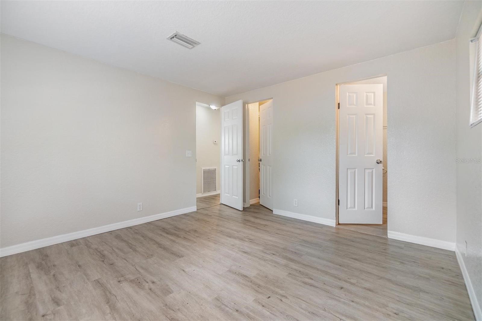 Image 20 of 34 For 6608 Celeste Lane