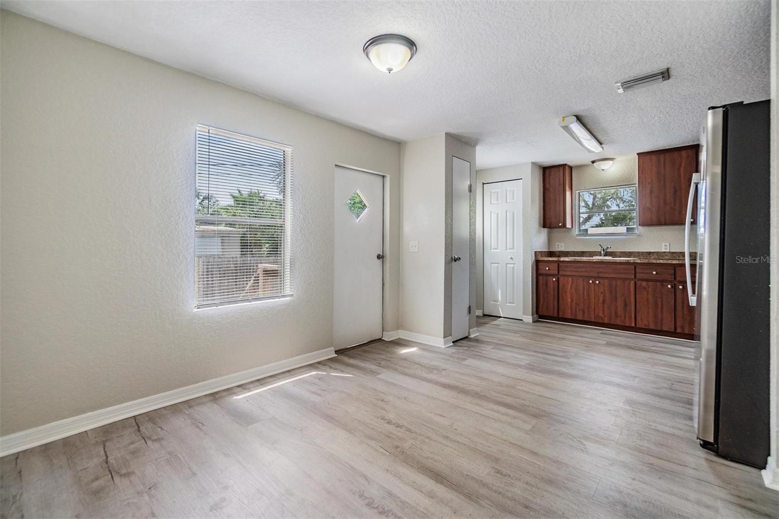 Image 7 of 34 For 6608 Celeste Lane