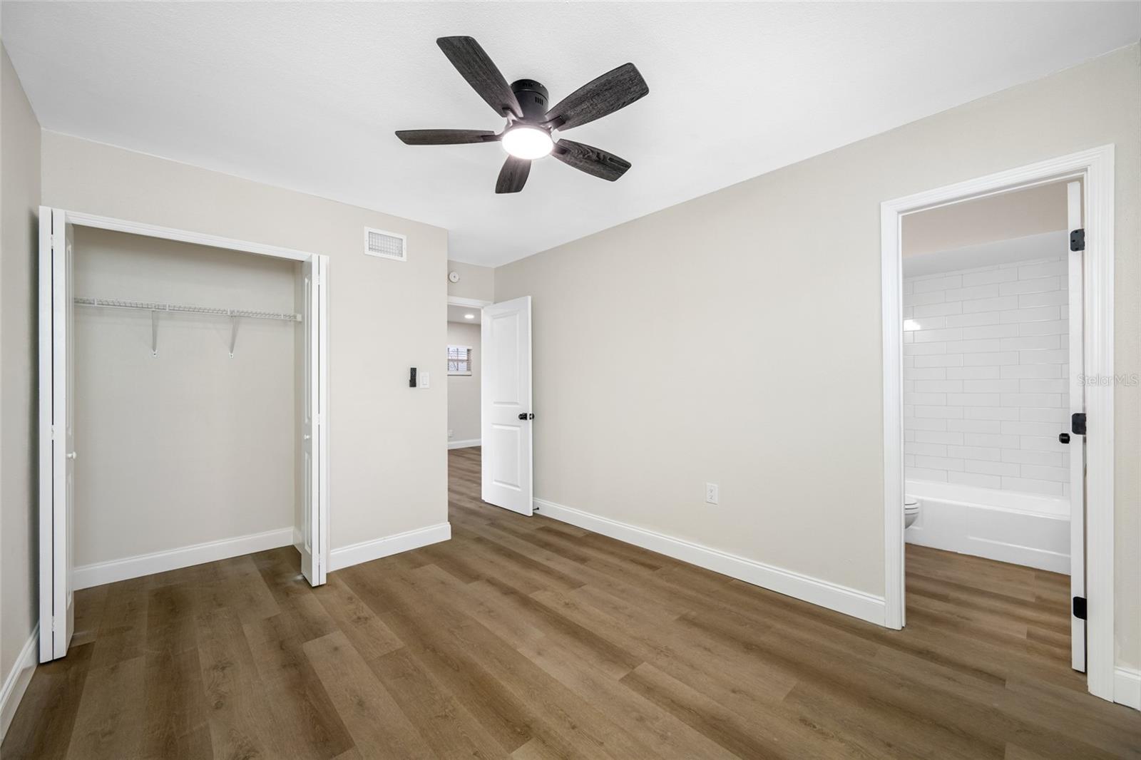 Image 15 of 18 For 144 Davis Boulevard 1