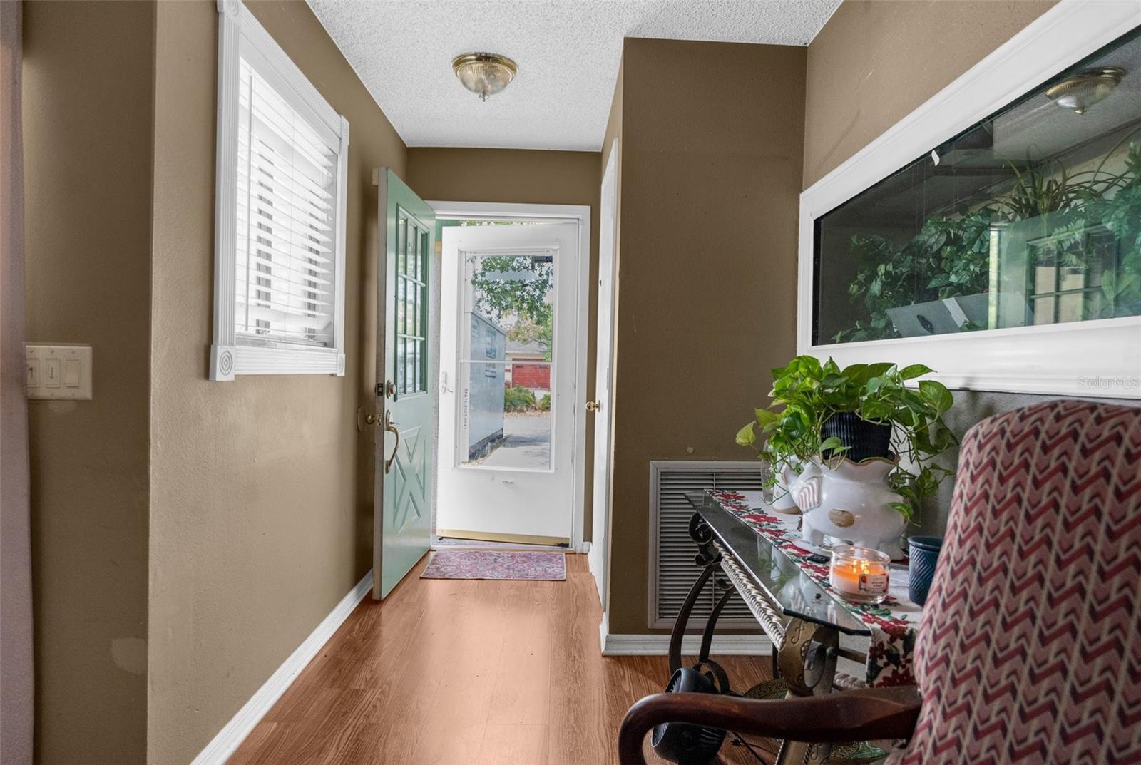 Image 9 of 23 For 6028 Central Avenue