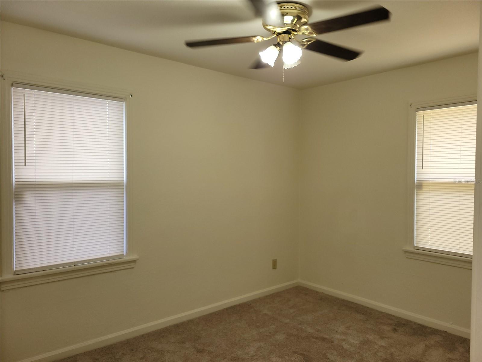 Image 19 of 23 For 2701 47th Avenue N