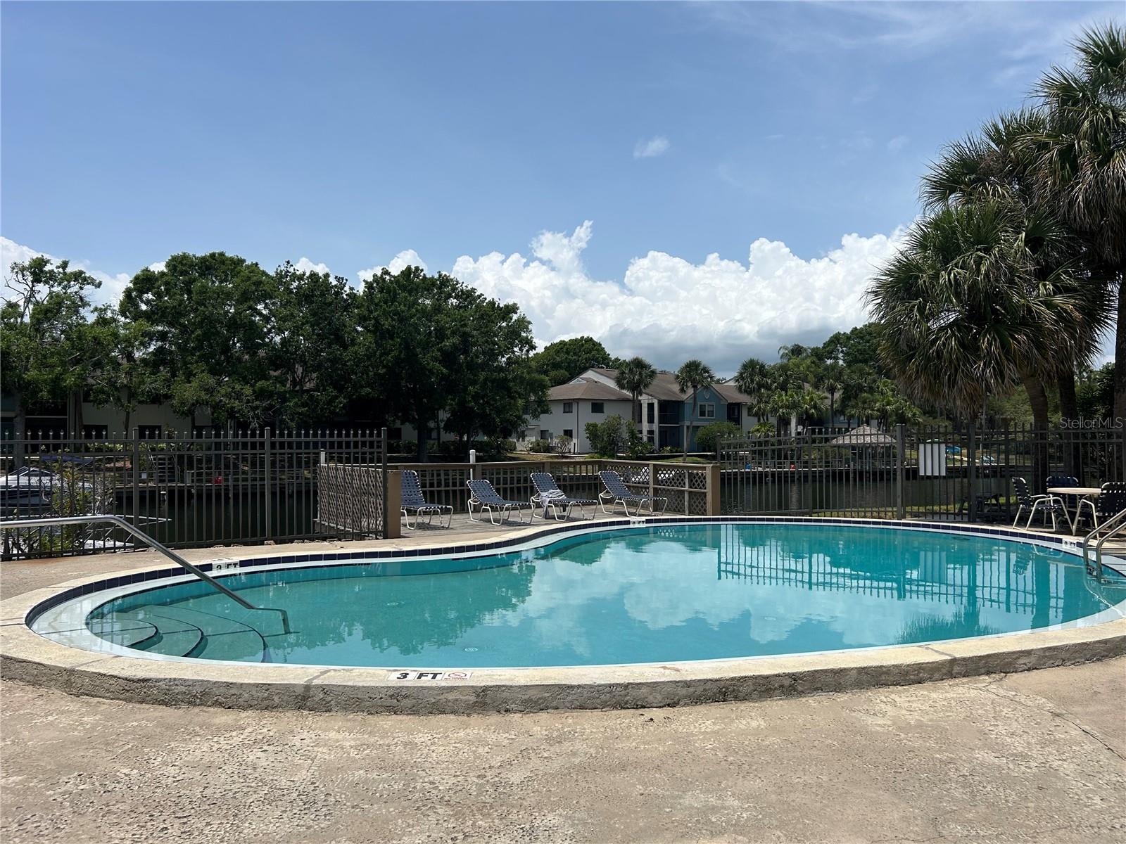 Image 7 of 9 For 6336 Newtown Circle 36b1