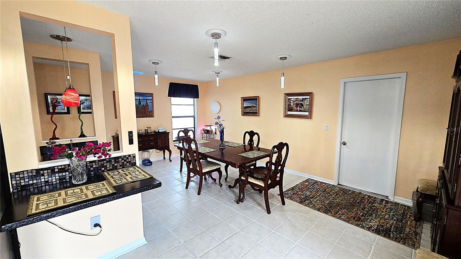 Image 24 of 70 For 3907 Orchard Hill Circle