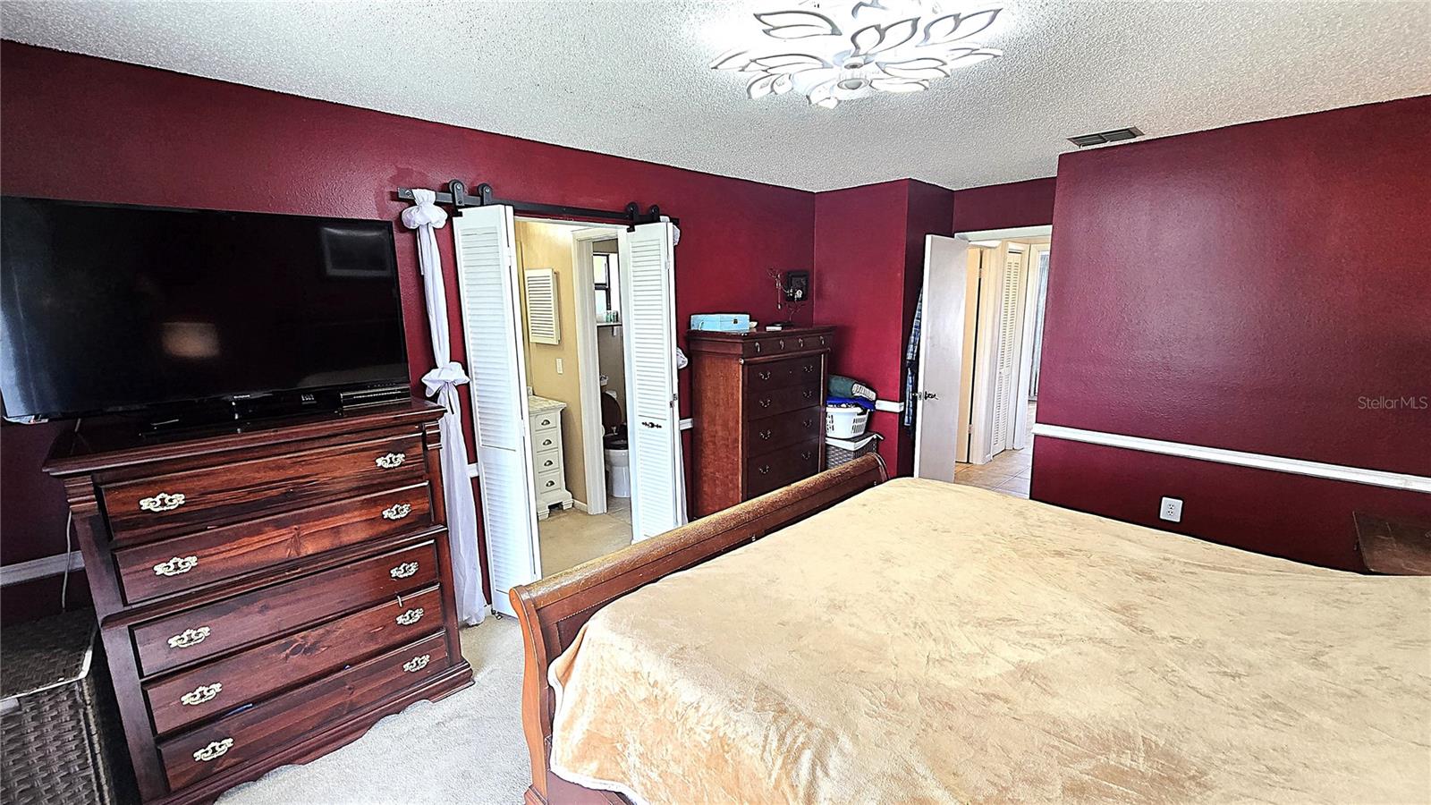 Image 26 of 70 For 3907 Orchard Hill Circle