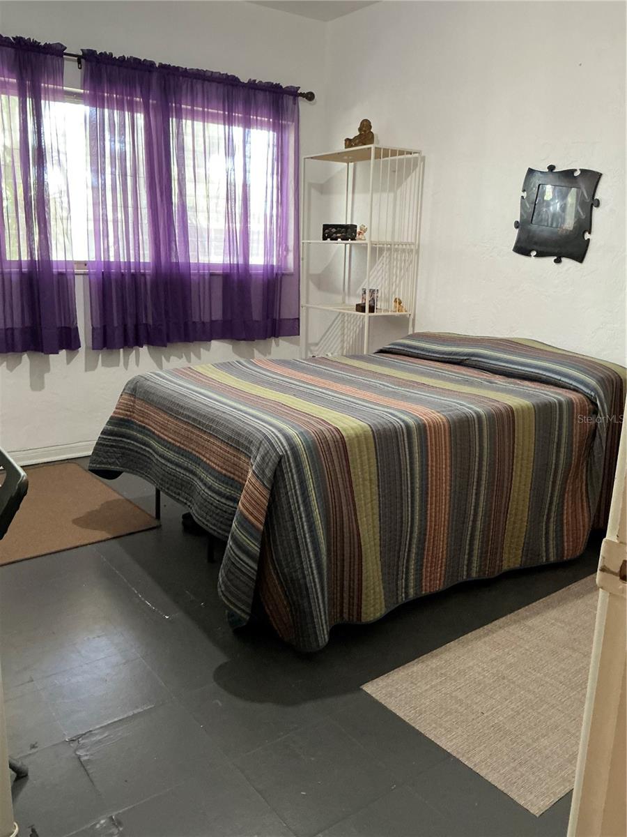 Image 18 of 26 For 4051 58th Street N 241c