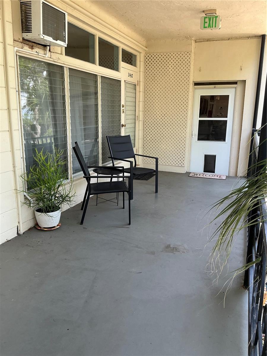 Image 3 of 26 For 4051 58th Street N 241c