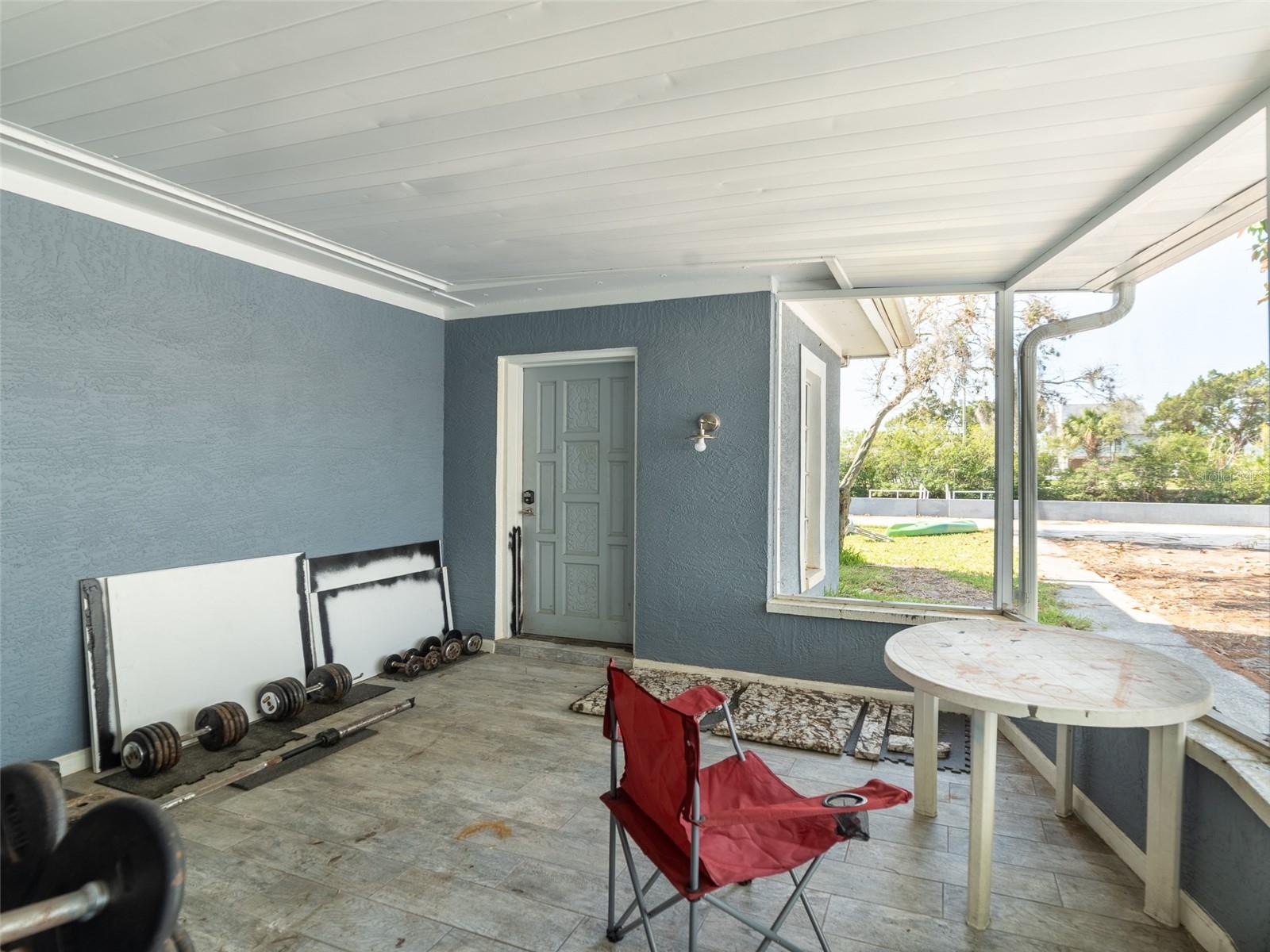 Image 17 of 29 For 6726 Udell Lane