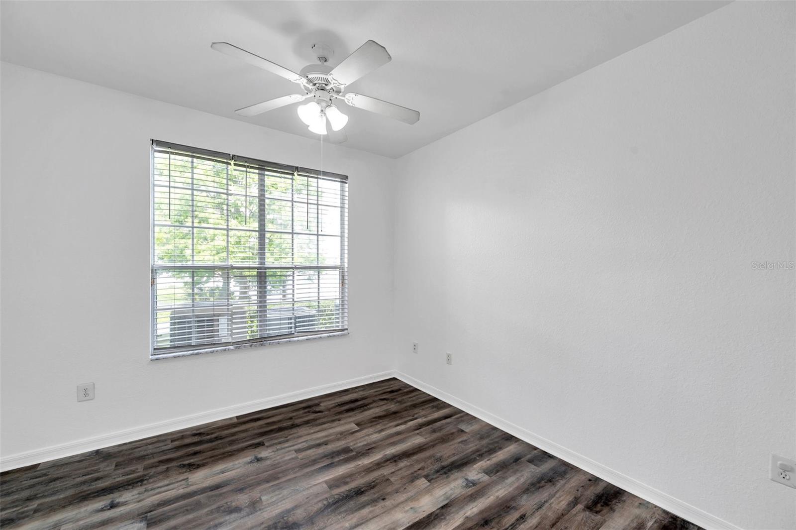 Image 33 of 51 For 9602 Lake Chase Island Way 9602