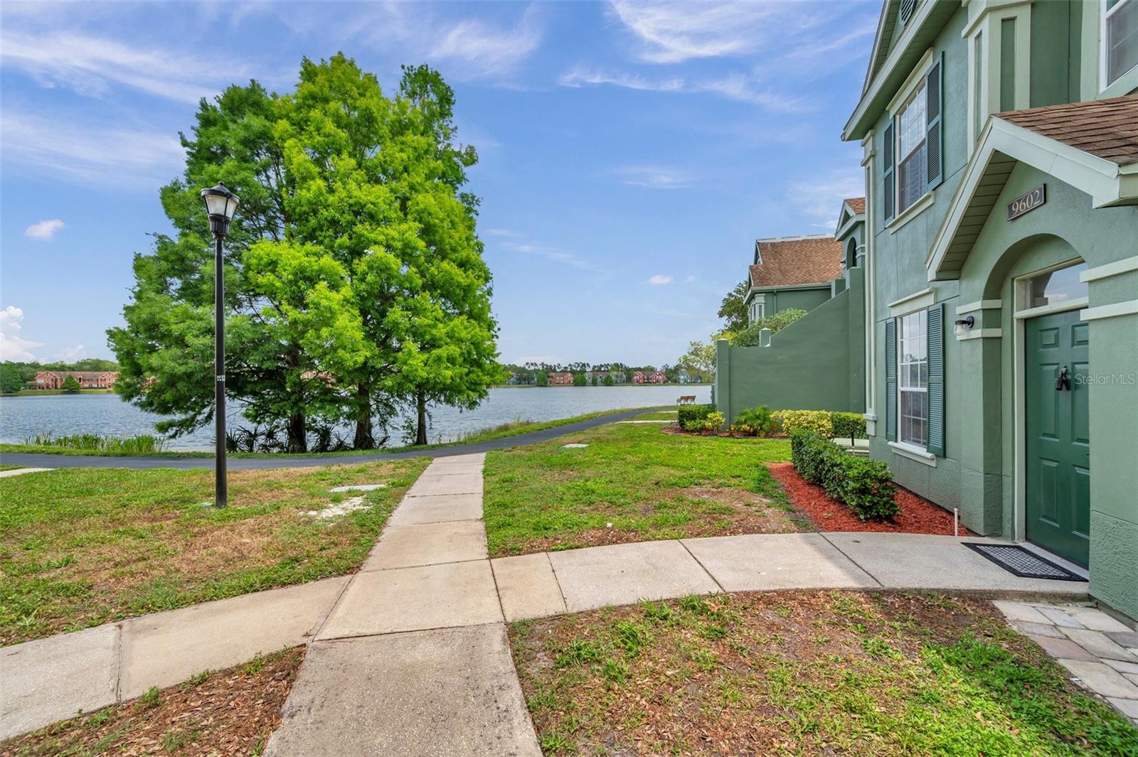 Image 8 of 51 For 9602 Lake Chase Island Way 9602