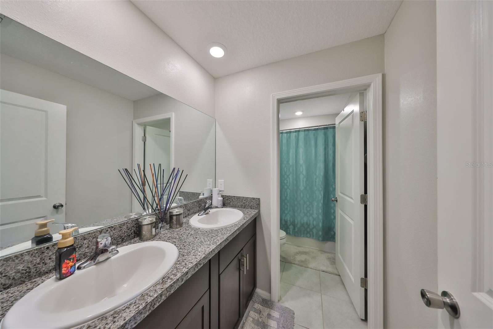 Image 15 of 20 For 10210 White Linen Avenue
