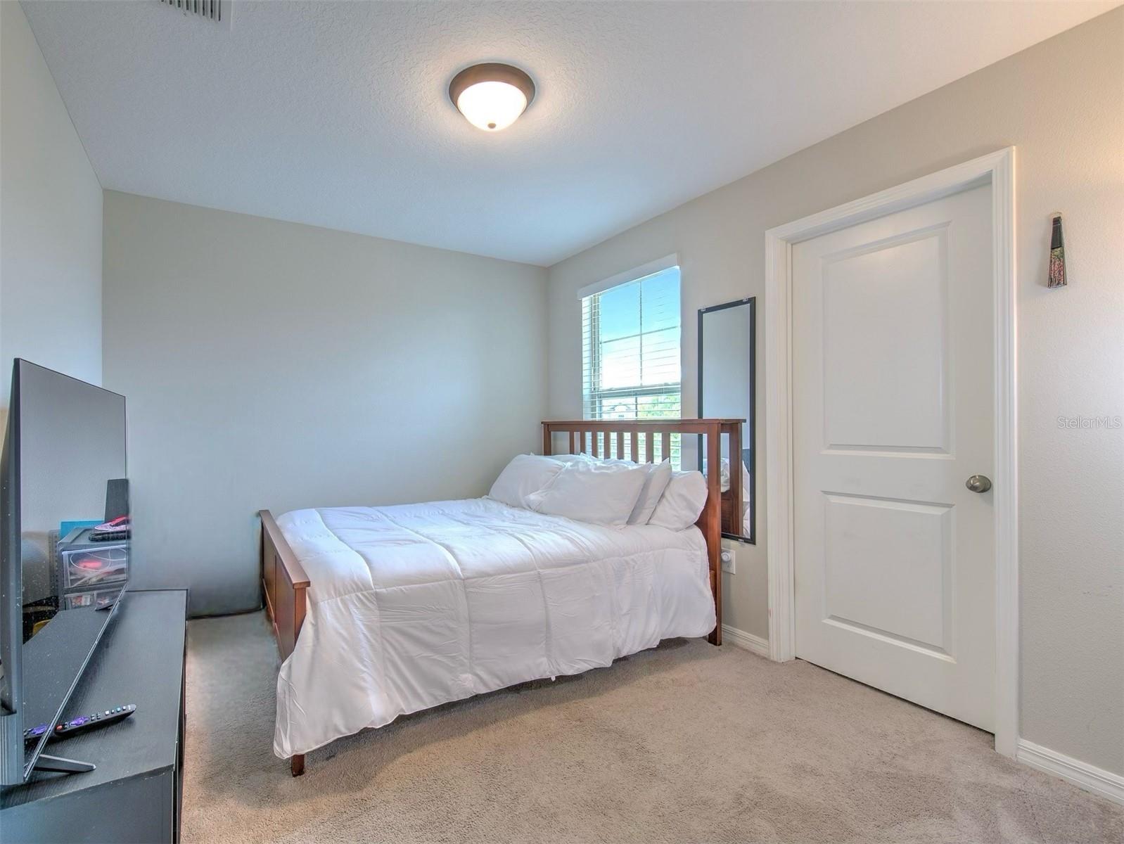 Image 27 of 37 For 10210 White Linen Avenue