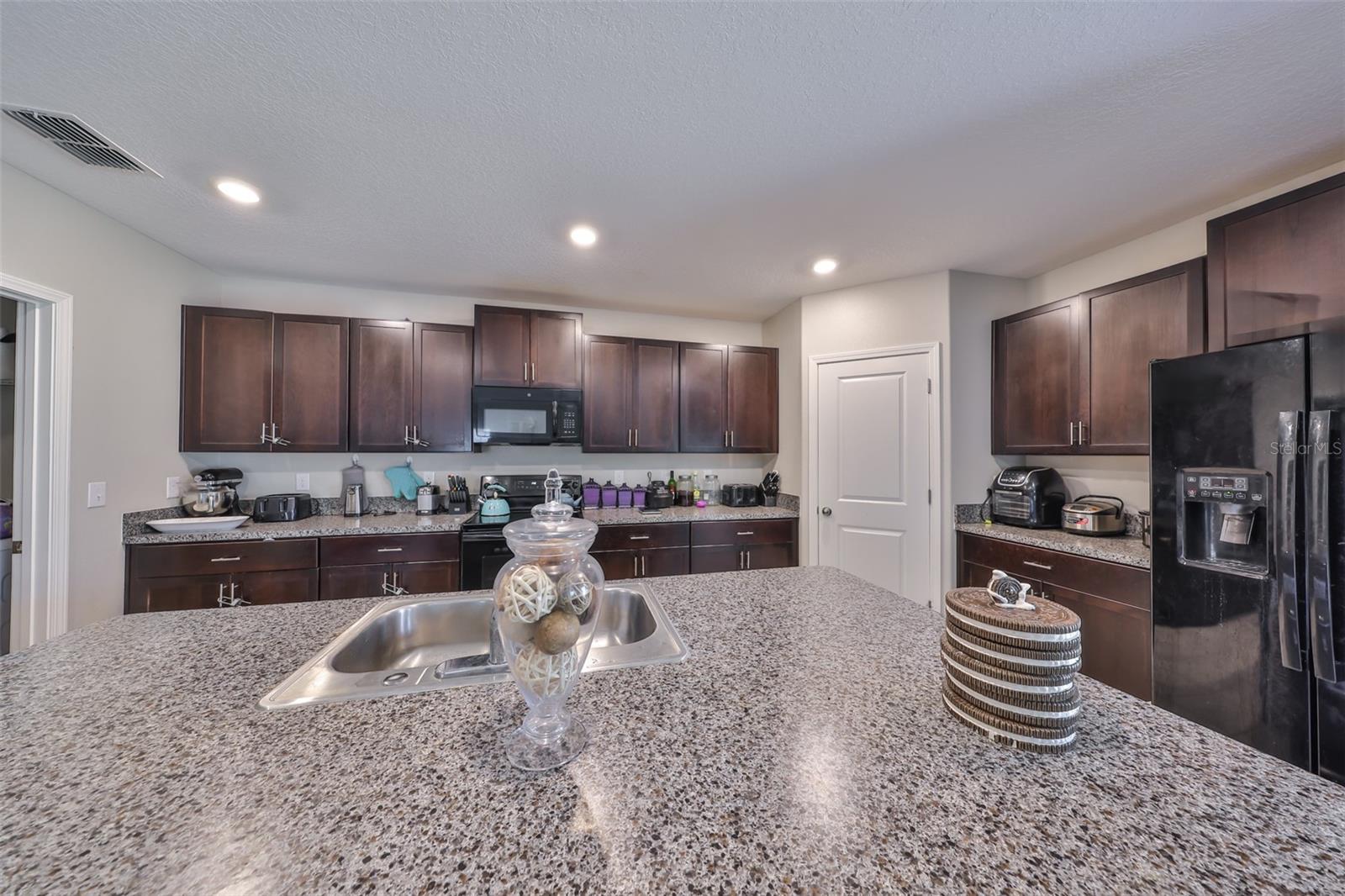 Image 5 of 20 For 10210 White Linen Avenue