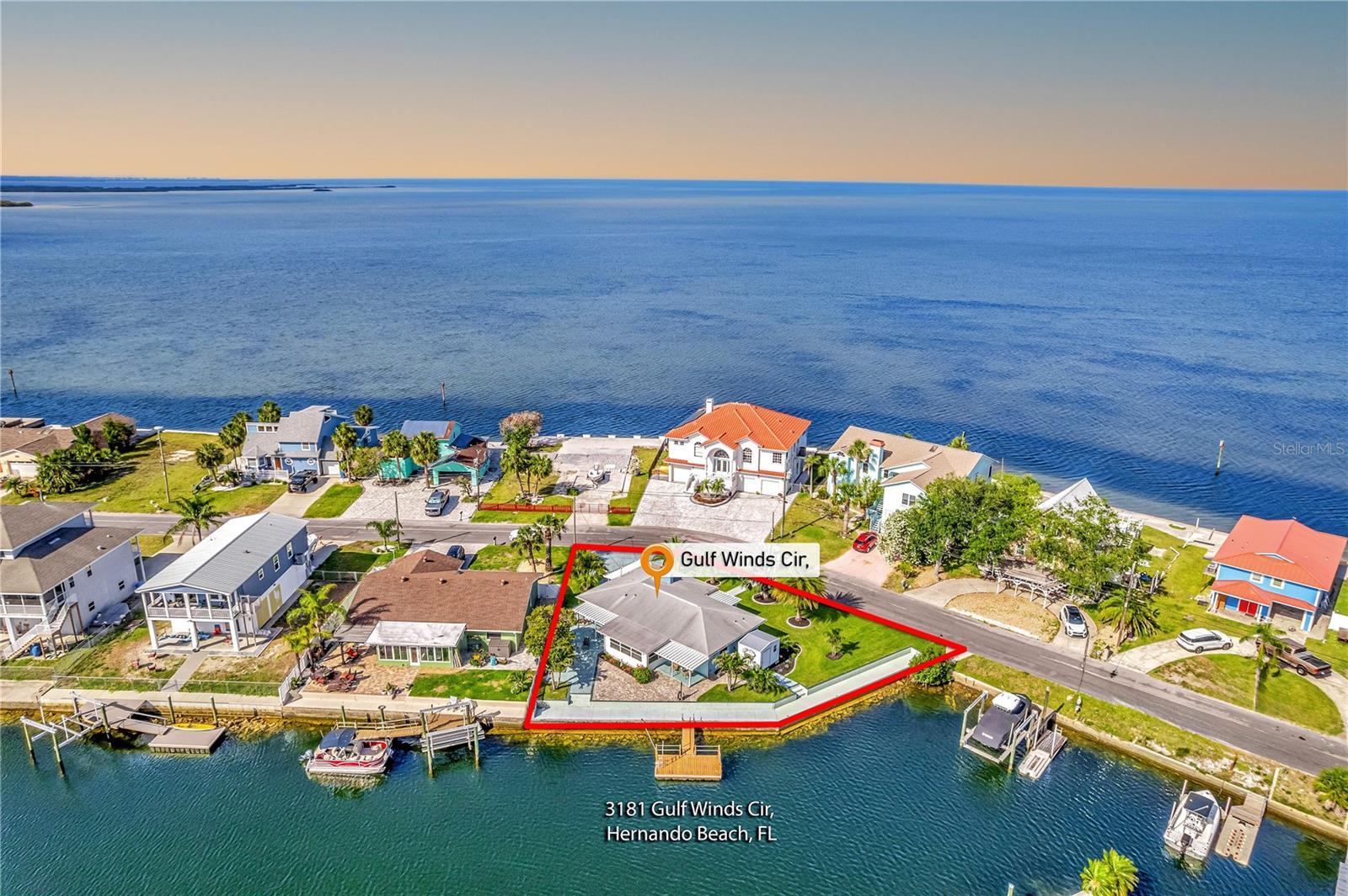Listing photo id 0 for 3181 Gulf Winds Circle