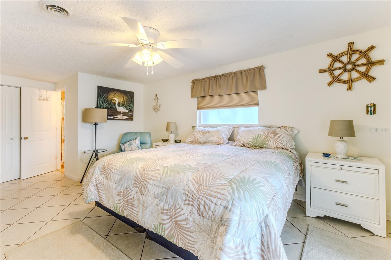 Listing photo id 32 for 3181 Gulf Winds Circle