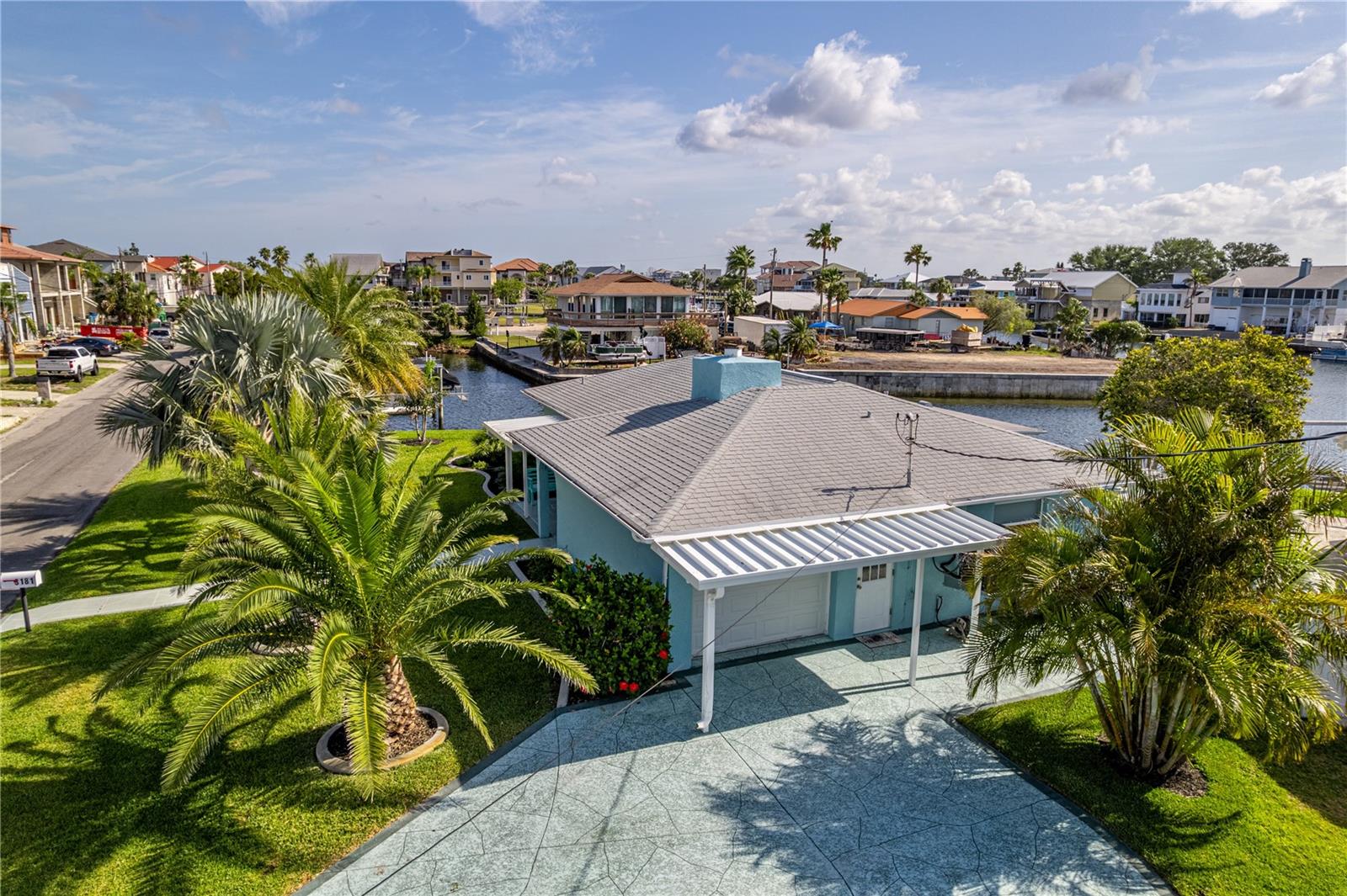 Listing photo id 2 for 3181 Gulf Winds Circle