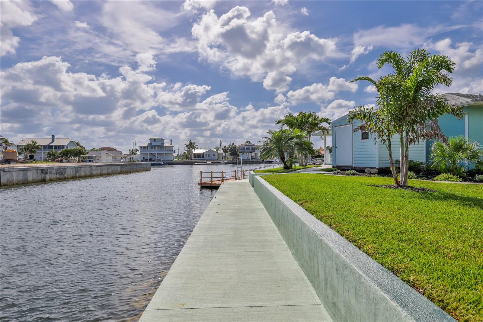Listing photo id 55 for 3181 Gulf Winds Circle