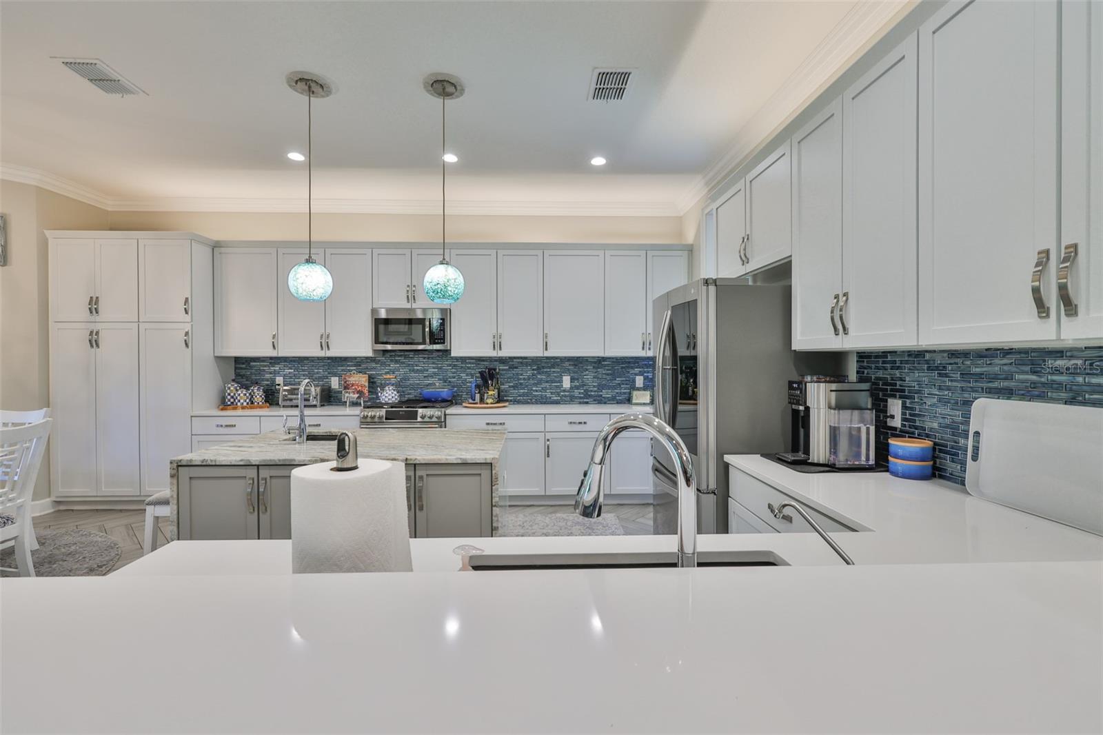 Image 23 of 66 For 15303 Valencia Del Sol Street
