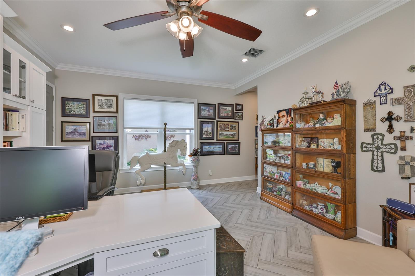 Image 37 of 66 For 15303 Valencia Del Sol Street