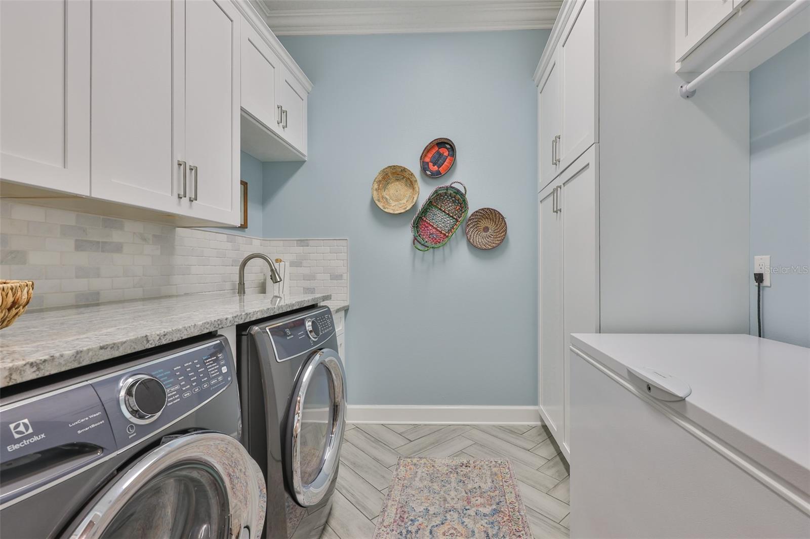 Image 47 of 66 For 15303 Valencia Del Sol Street