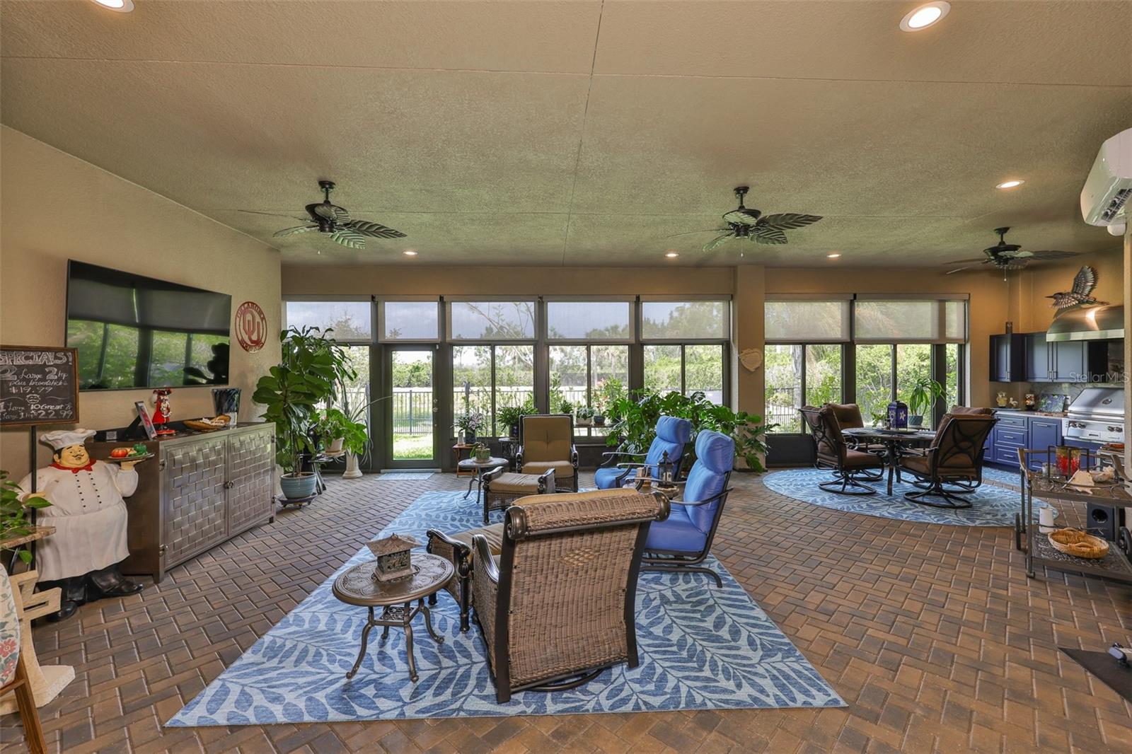 Image 48 of 66 For 15303 Valencia Del Sol Street