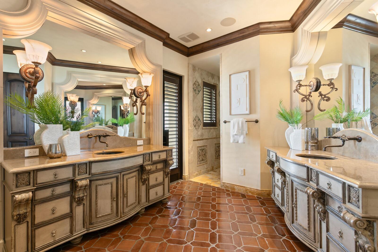 Listing photo id 22 for 100 Sands Point Drive