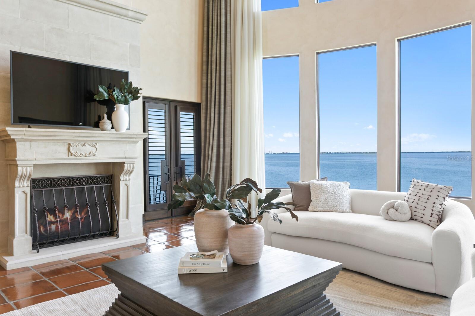 Listing photo id 6 for 100 Sands Point Drive