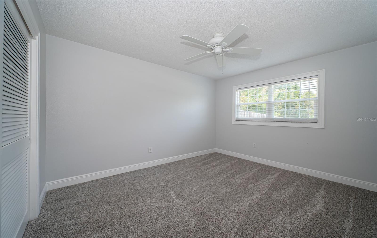 Image 45 of 82 For 1402 Oleander Drive