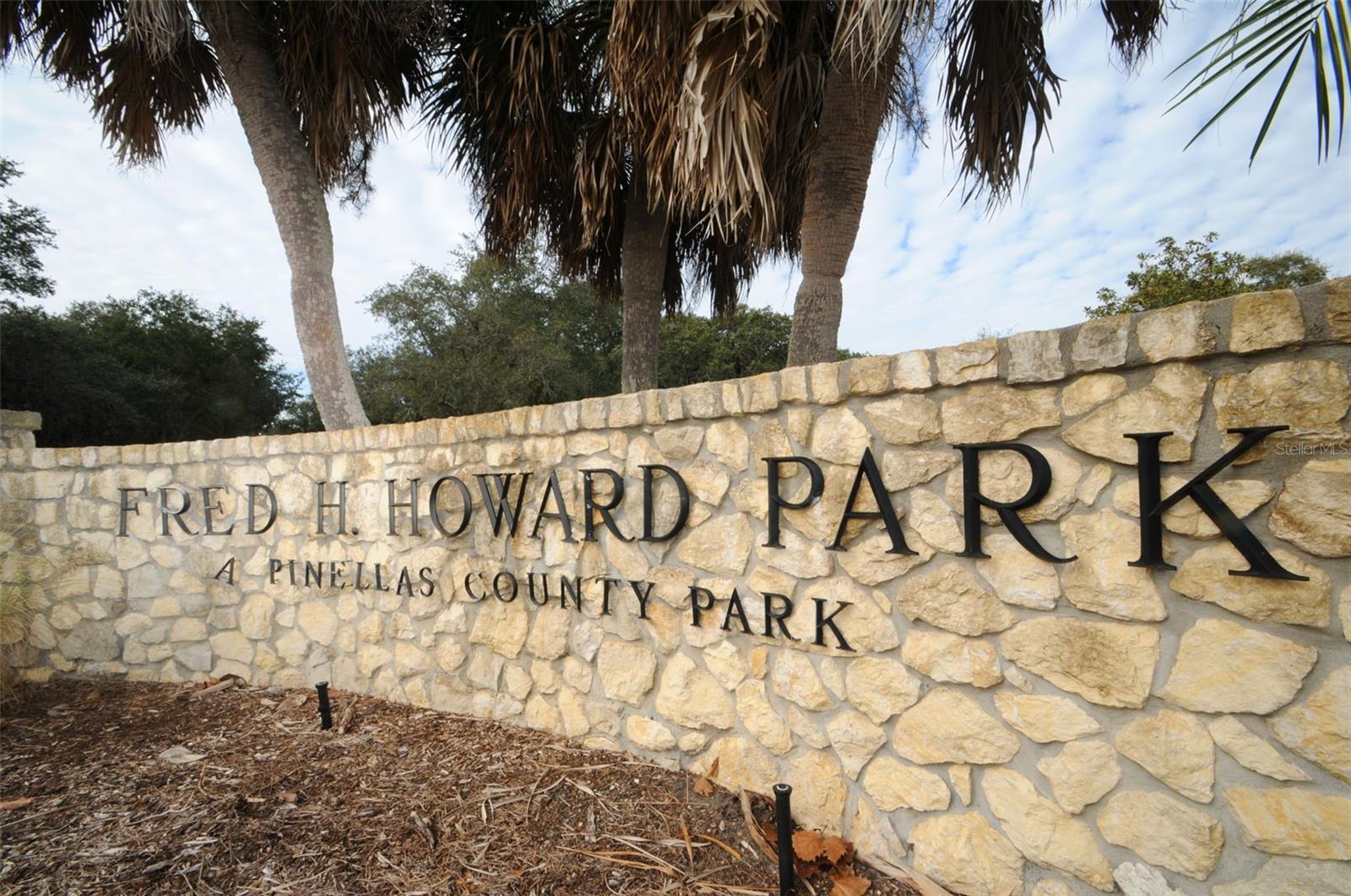 Image 68 of 82 For 1402 Oleander Drive