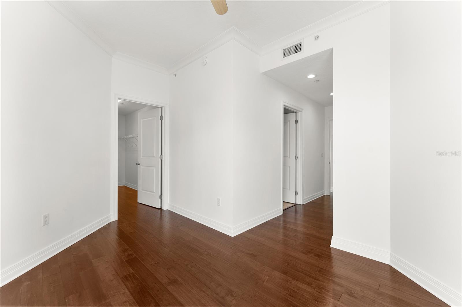 Image 12 of 36 For 1209 Cumberland Avenue 1201