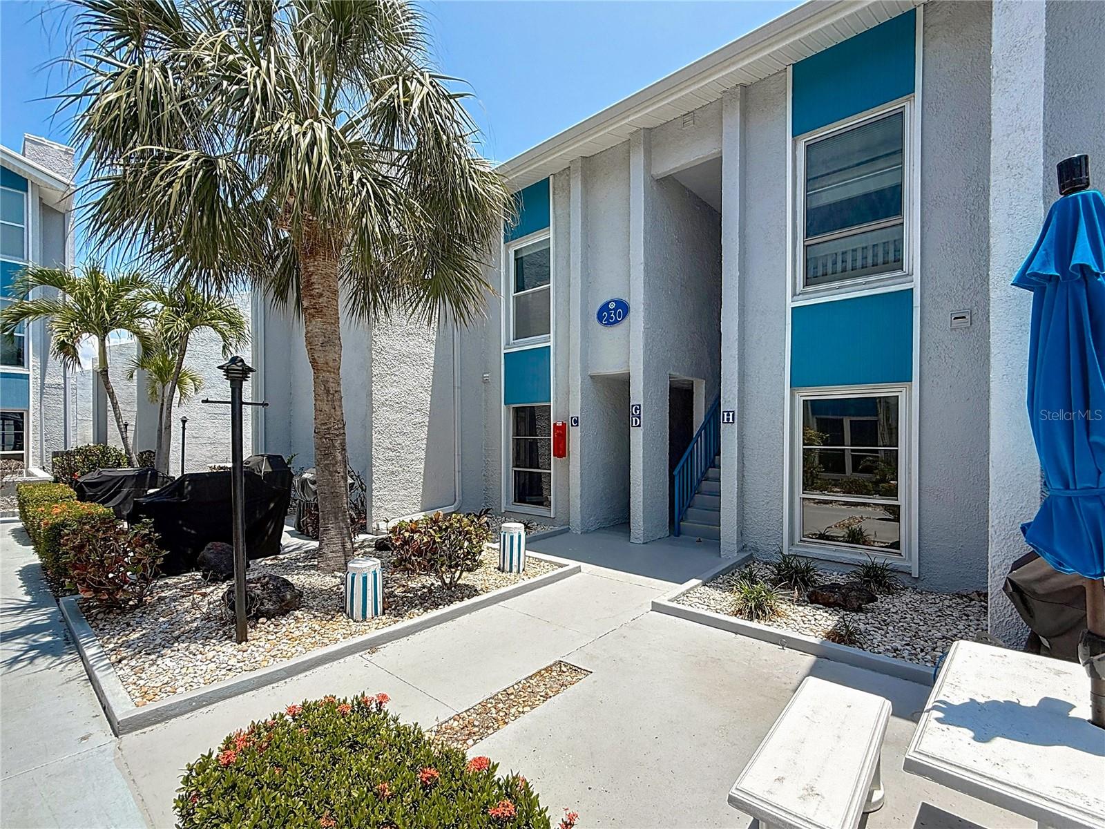 Image 2 of 44 For 230 Medallion Boulevard G