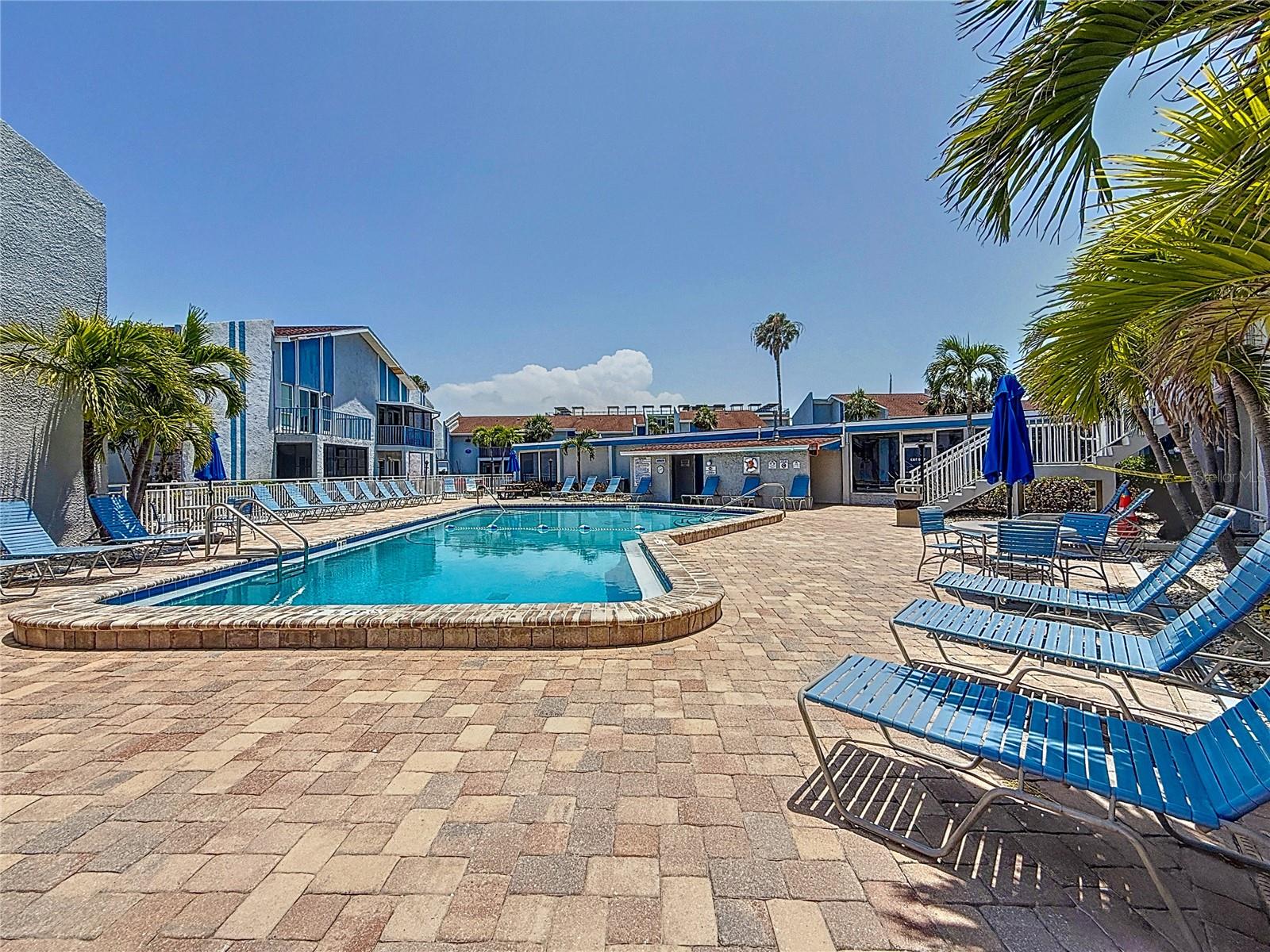 Image 30 of 44 For 230 Medallion Boulevard G