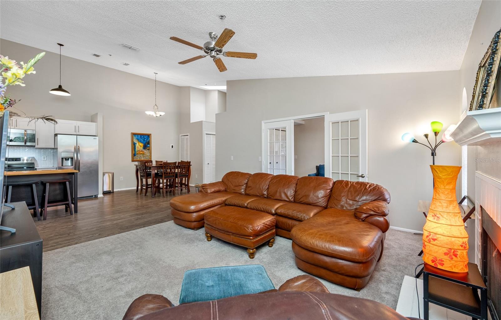 Image 18 of 32 For 6001 Laketree Lane B