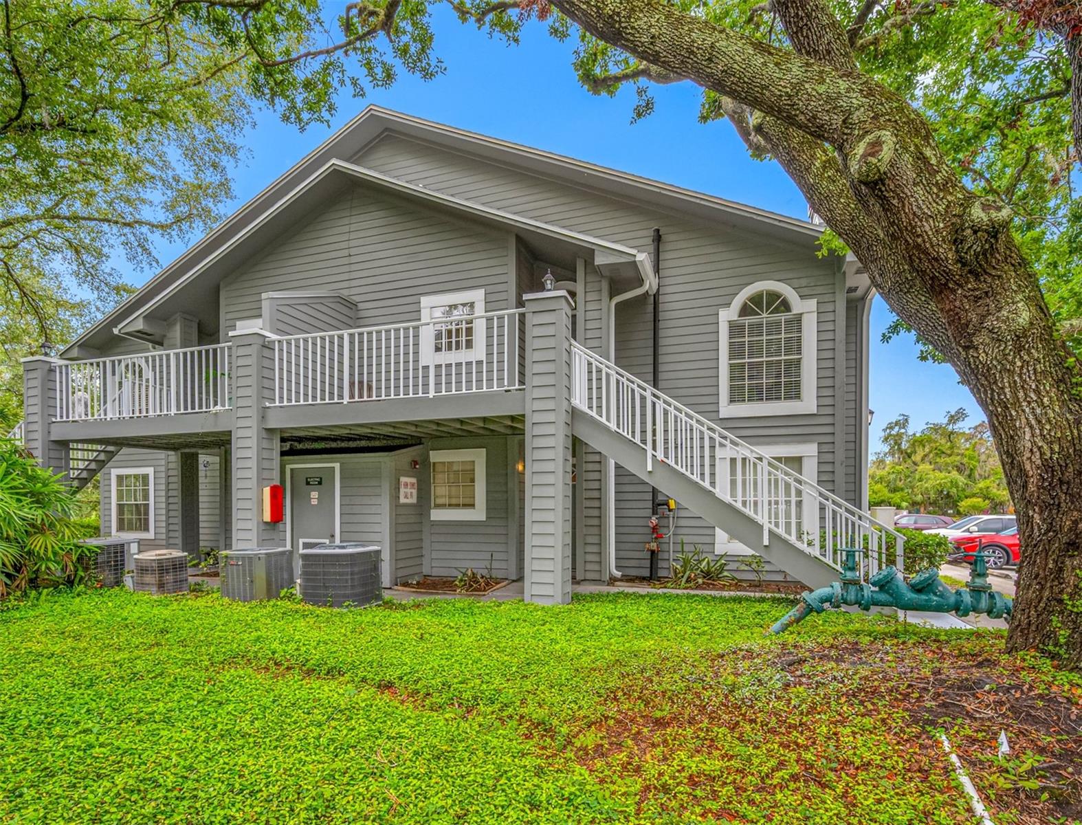 Image 3 of 32 For 6001 Laketree Lane B