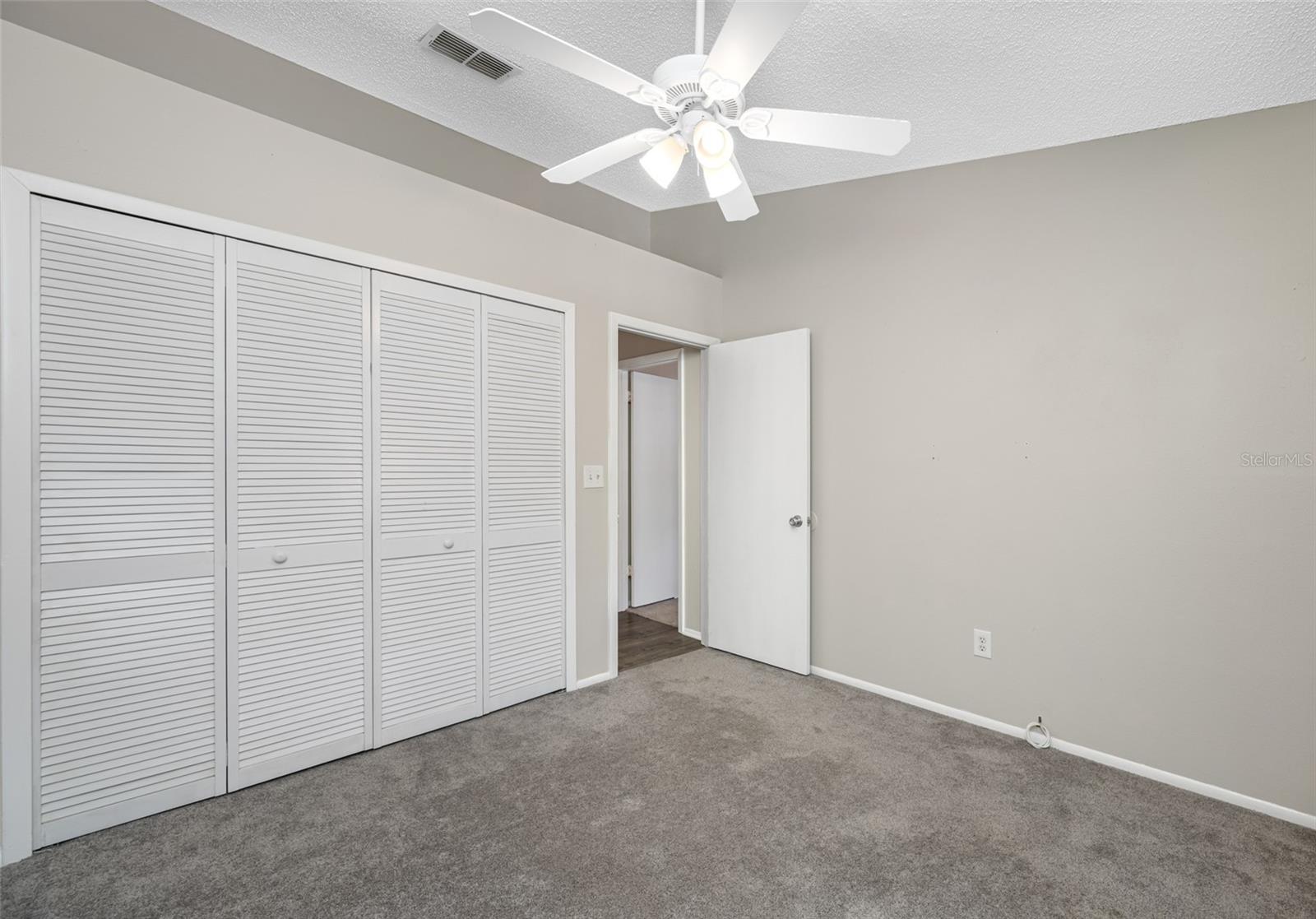 Image 32 of 32 For 6001 Laketree Lane B