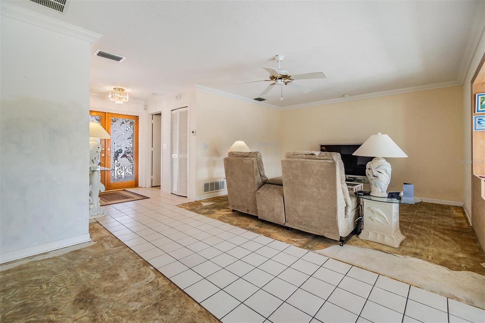 Listing photo id 8 for 1421 Sea Gull Drive S