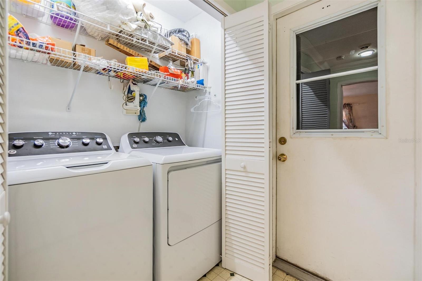 Listing photo id 25 for 1421 Sea Gull Drive S