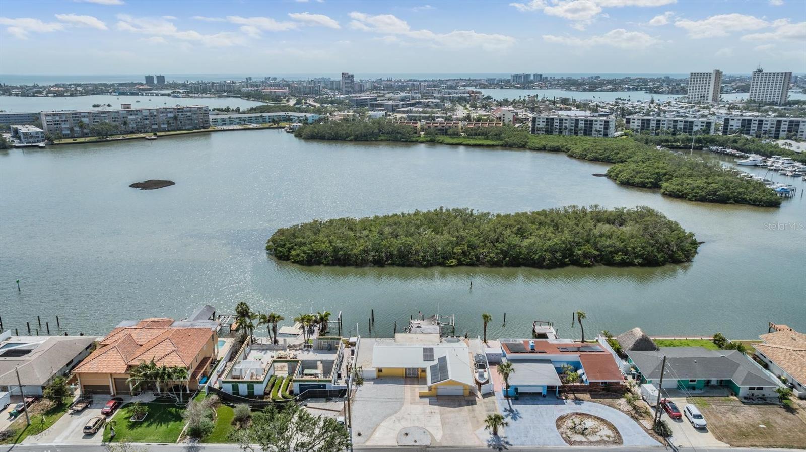Listing photo id 29 for 1421 Sea Gull Drive S